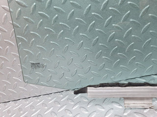 41406 Mercedes-Benz W124 200E Rear Left Door Window Glass