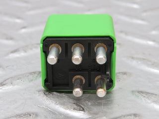 27551 Mercedes-Benz S124 300TE Wagon Headlight Wiper Relay 1268202026