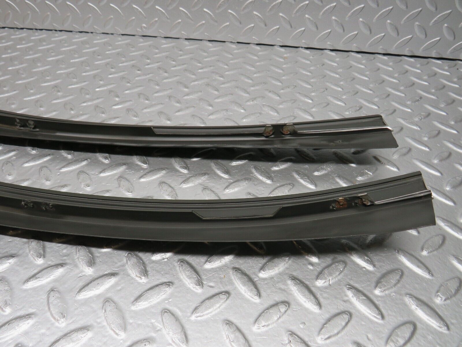 32587 Mercedes-Benz S124 300TE Wagon Windscreen Lower Moulding Trim Pair