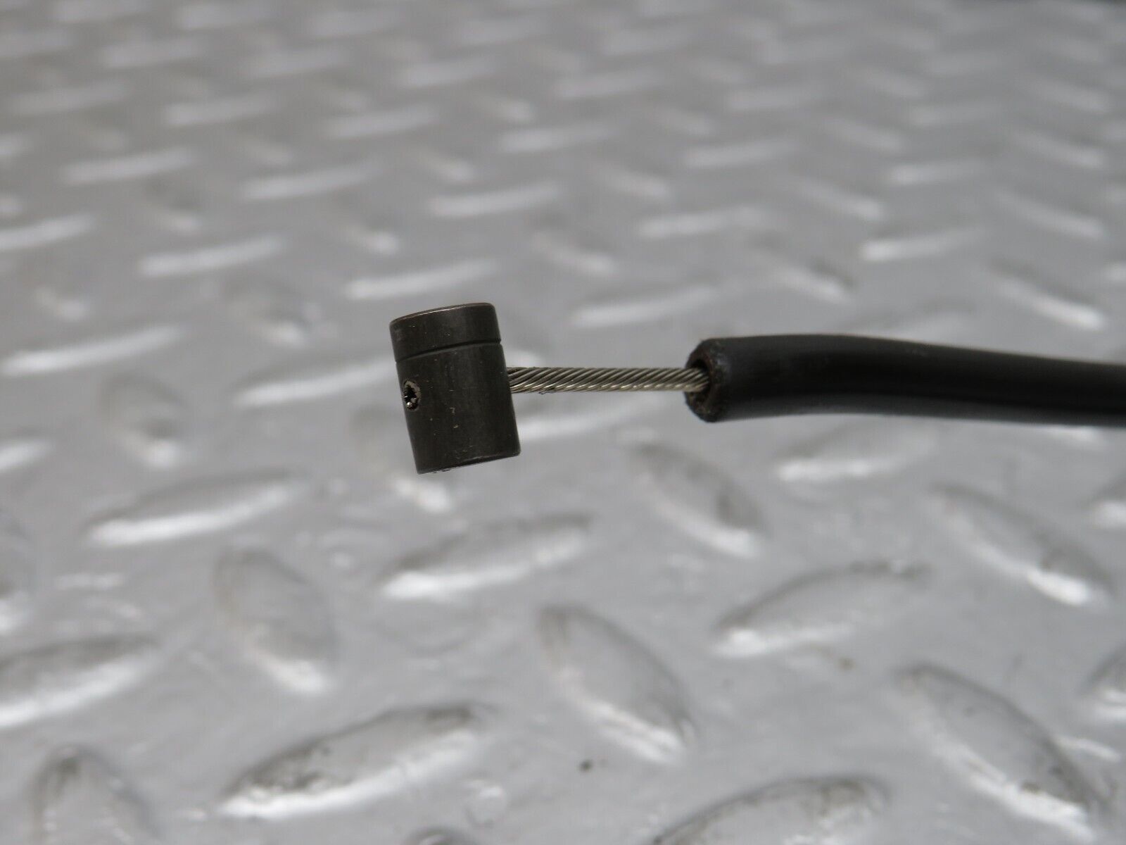 36710 Mercedes-Benz W201 190E 2.0L Bonnet Release Cable