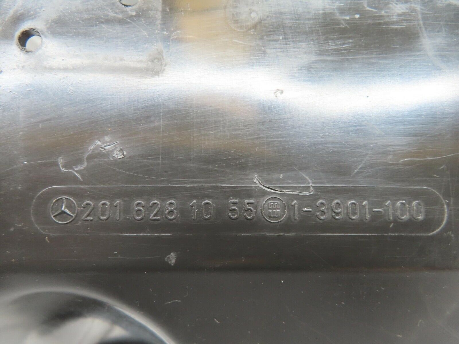14679 Mercedes-Benz W201 190E Bulkhead Panel  2016281055