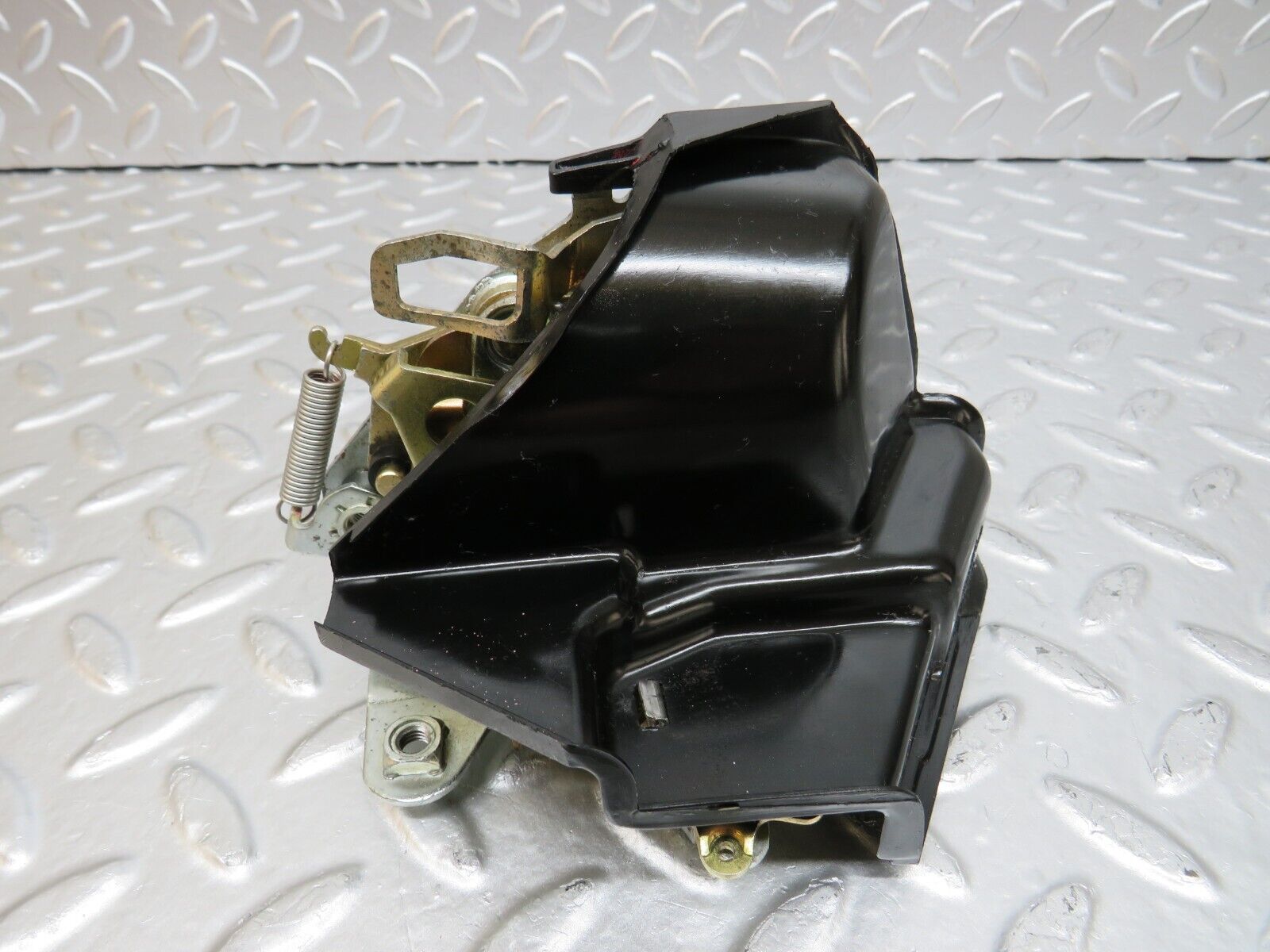 25459 Mercedes-Benz W123 200 Rear Right Door Lock Mechanism 1237230208