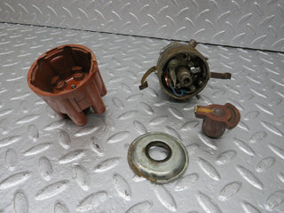 40364 Mercedes-Benz W110 230 Ignition Distributor Bosch 0231116038