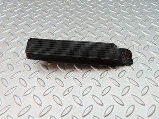 W123 accelerator pedal with rubber used OEM