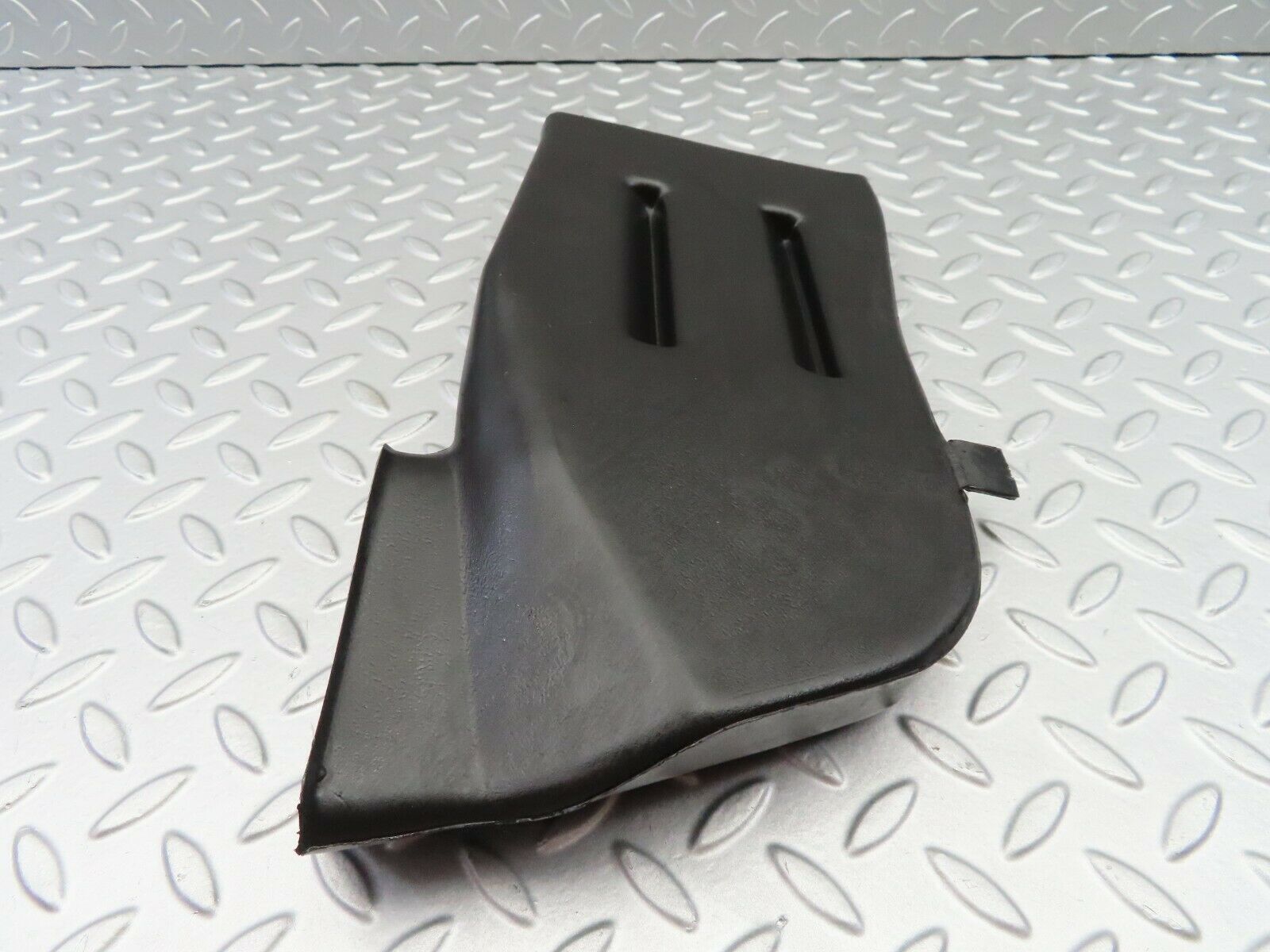 6496 Mercedes-Benz S124 E220 Wagon Ventilation Air Duct Right Side 1248310446