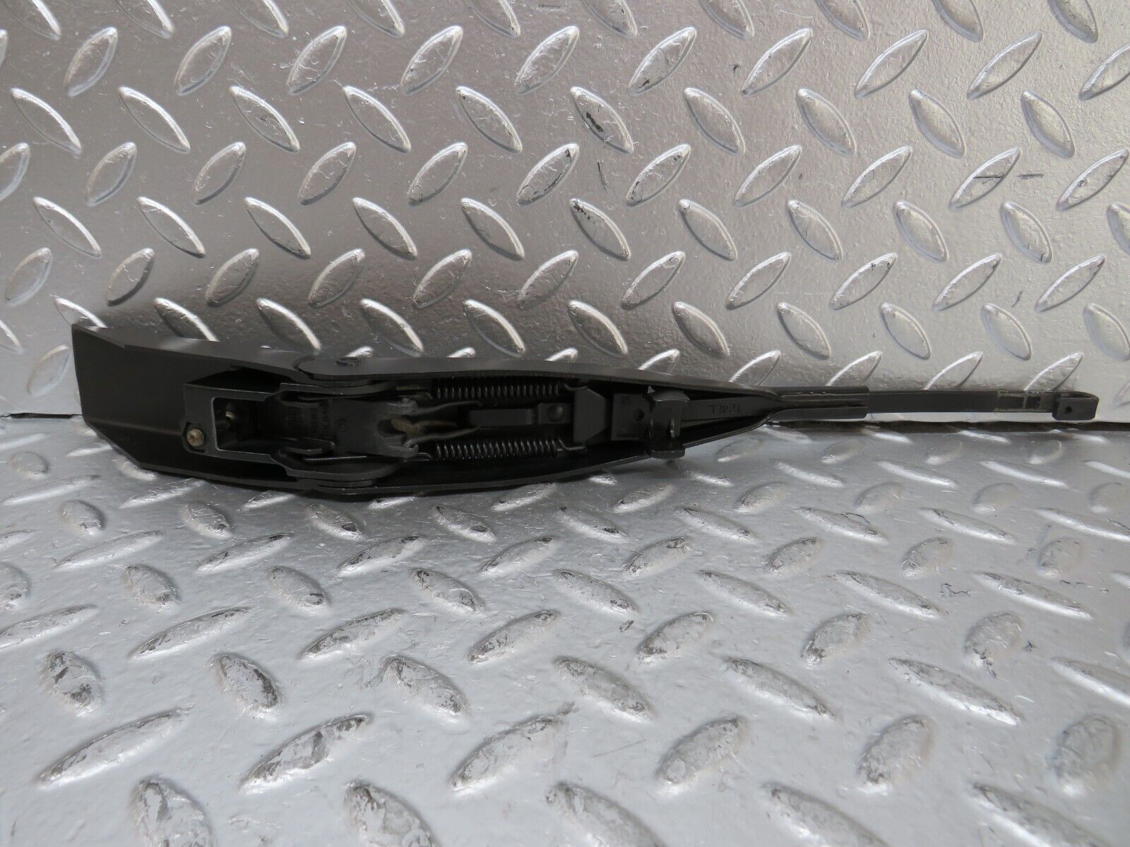 25968 Mercedes-Benz W124 280E Wiper Arm