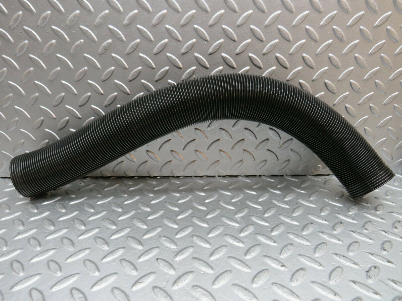 22041 Mercedes-Benz S123 280TE Wagon Heater Pipe Air Pipe Pair