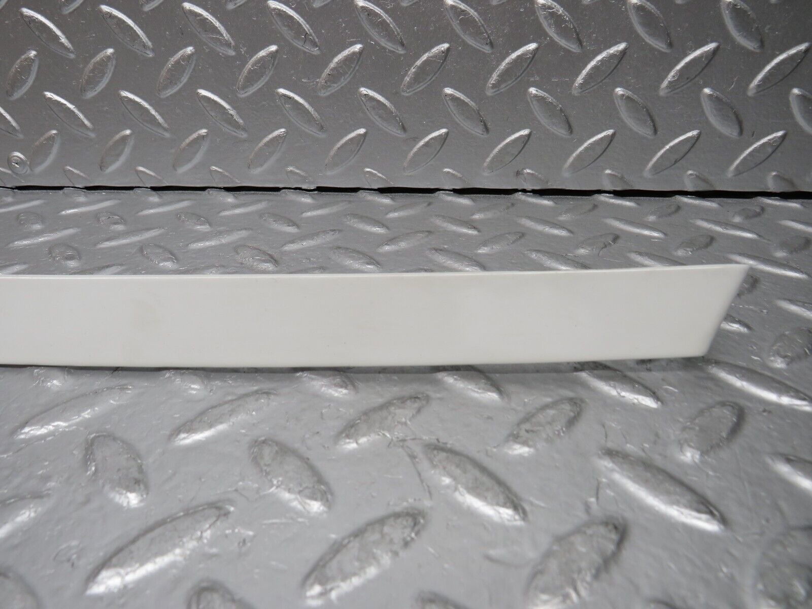 30348 Mercedes-Benz W124 230E C Pillar Exterior Trim Right Side