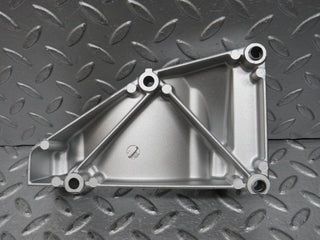 32663 Mercedes-Benz S124 300TE Wagon Alternator Generator Bracket 1031550435