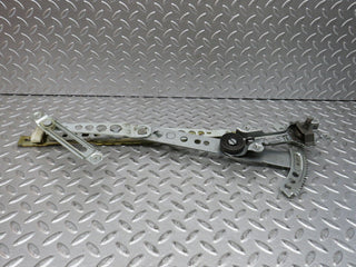 S123 Wagon front right manual window regulator used OEM