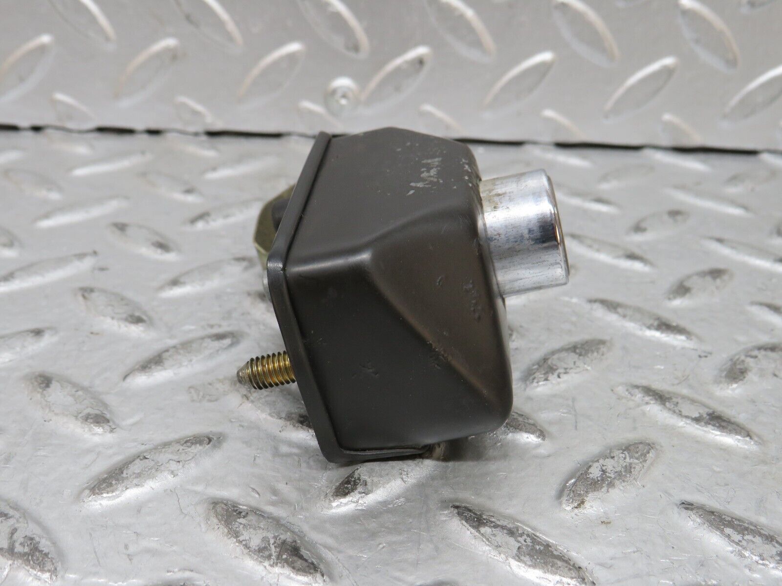 28904 Mercedes-Benz W123 230E Trunk Lock No Key 1237580096