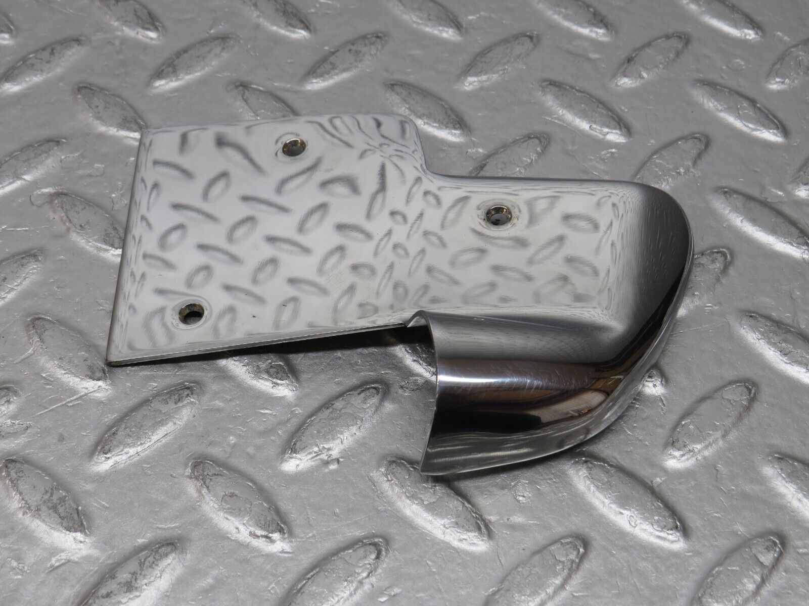 37763 Mercedes-Benz A124 320E Cabriolet B Pillar Chrome Cover Plate Right Side