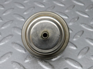 38796 Mercedes-Benz W201 190E 2.6L Fuel Pressure Regulator 0004760621