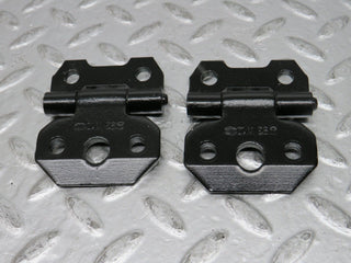 31784 Mercedes-Benz W201 190LE 1.8L Right Door Hinge Pair