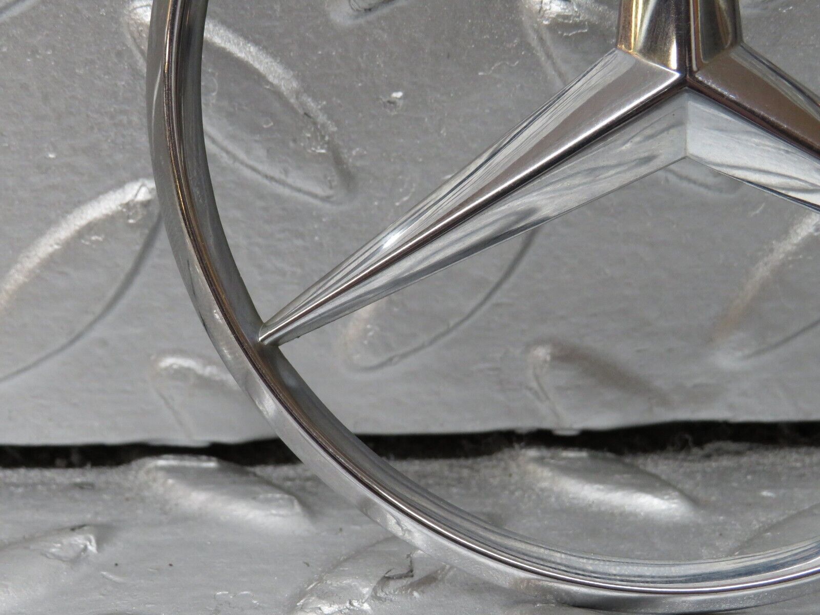 33628 Mercedes-Benz W201 190E 2.0L Chrome Rear Emblem 2017580058