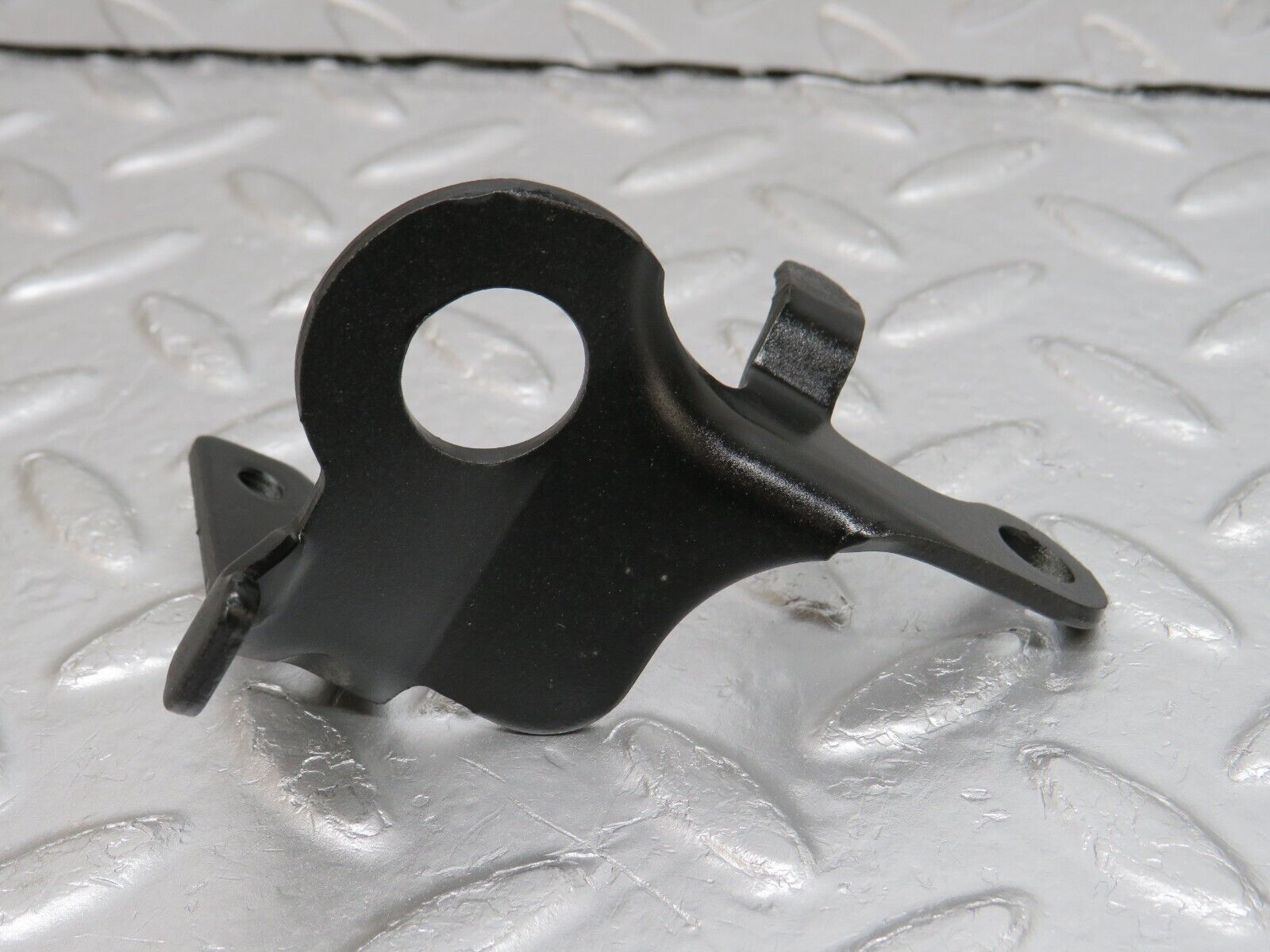 33547 Mercedes-Benz W202 C180 Engine Lifting Eyes Hooks