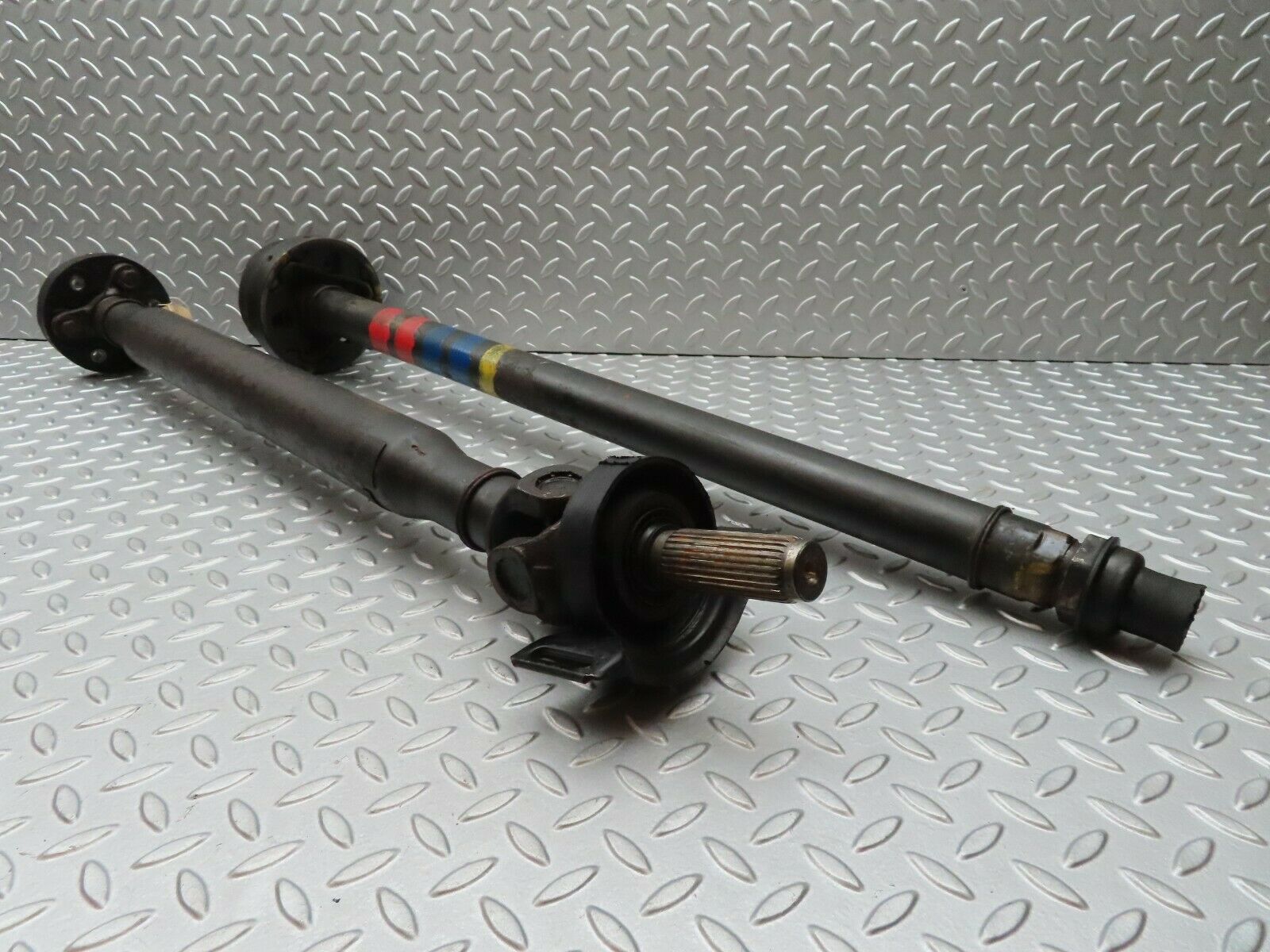 4095 Mercedes-Benz S123 200T Wagon Cardan Shaft Drive Shaft