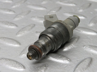 33485 Mercedes-Benz W202 C180 Fuel Injector Siemens 0000787423
