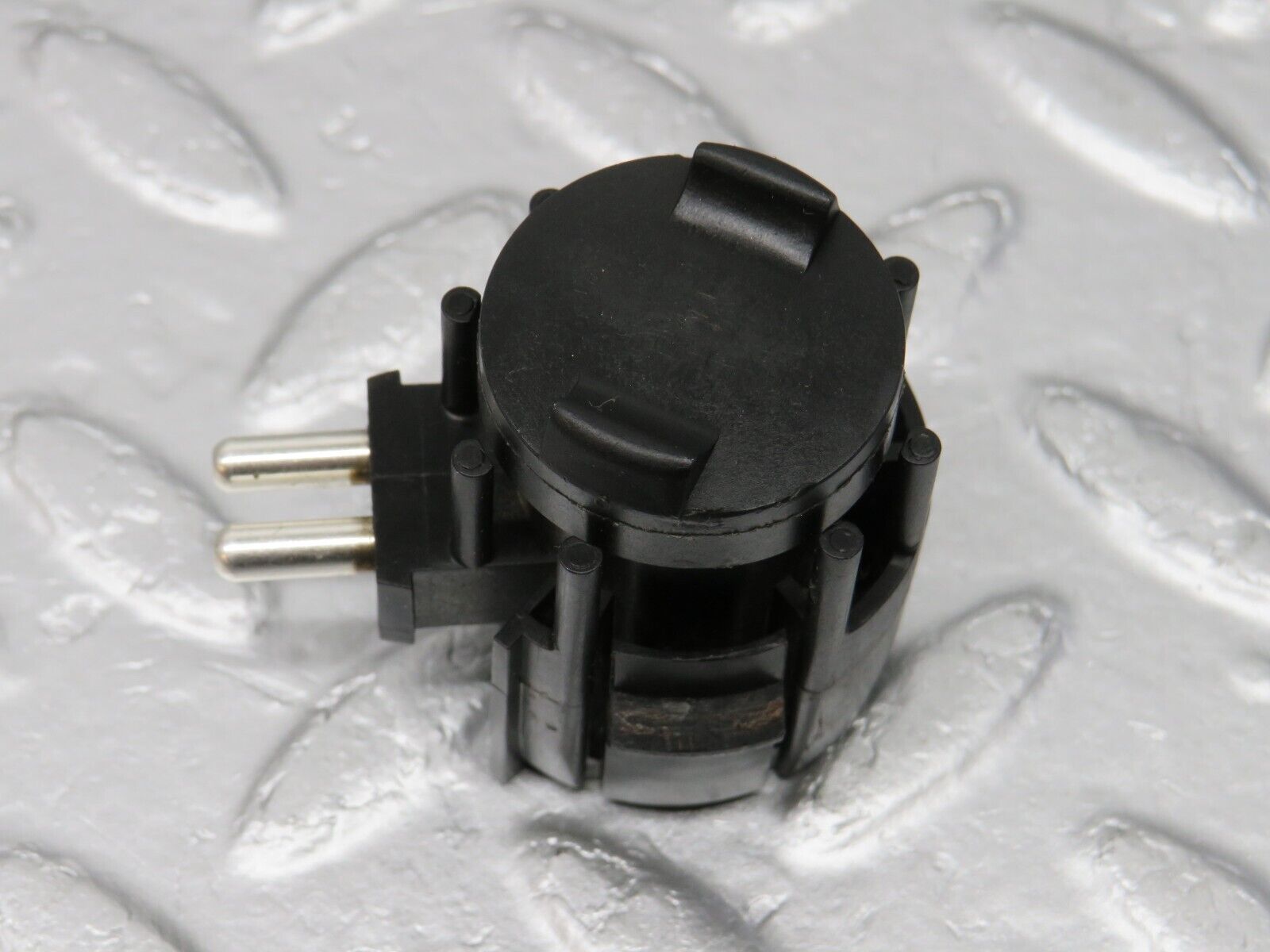 40683 Mercedes-Benz W123 300D Kick Down Switch 0015456314
