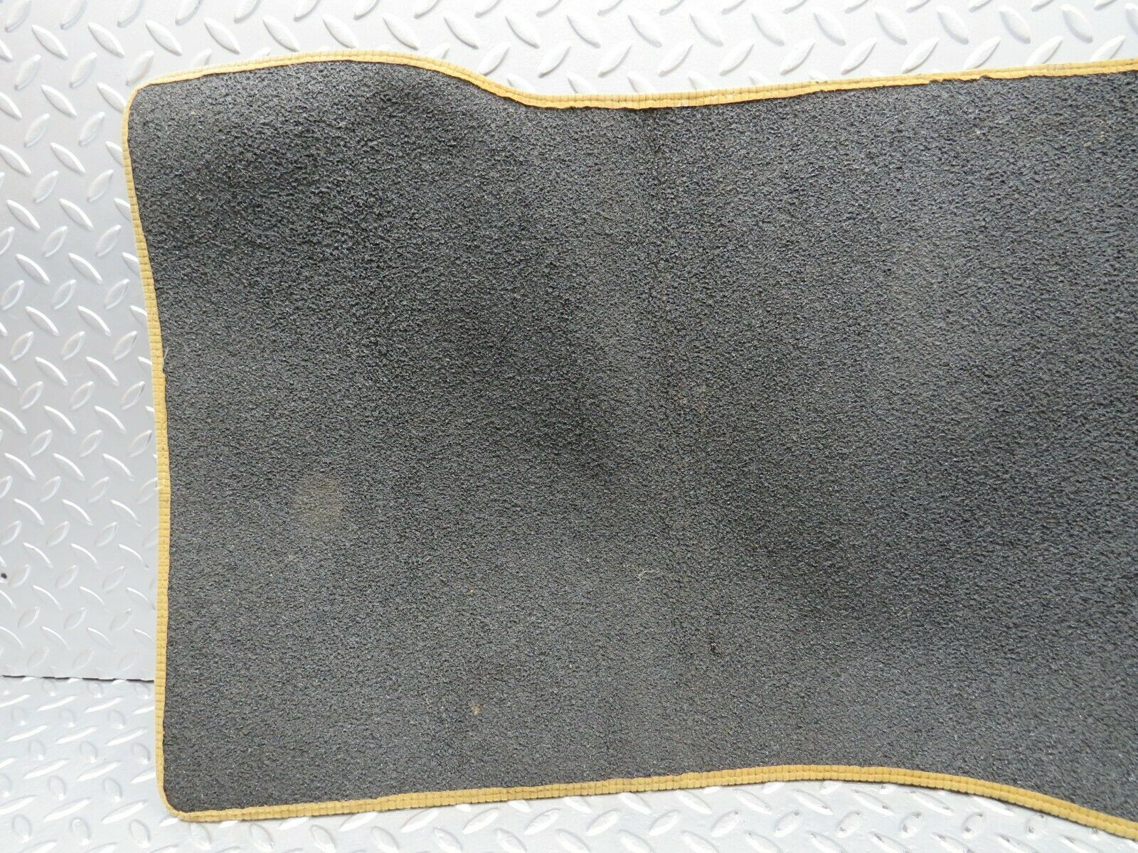 22131 Mercedes-Benz S123 280TE Wagon Front Left Passenger Side Floor Mat