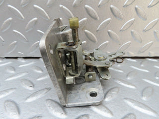 W120 Ponton rear right door lock mechanism used OEM
