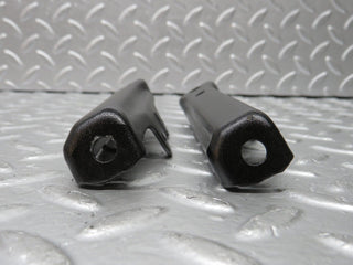 32671 Mercedes-Benz S124 300TE Wagon Air Intake Manifold Bracket