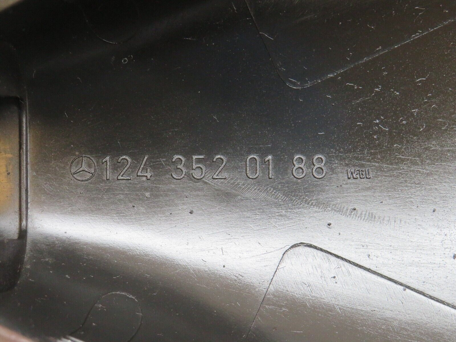 27659 Mercedes-Benz S124 300TE Wagon Control Arm Cover 1243520188