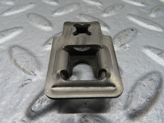 20056 Mercedes-Benz R129 300SL Coupe Fuel Injector Bracket