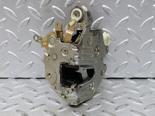 27669 Mercedes-Benz S124 300TE Wagon Front Right Door Lock Mechanism