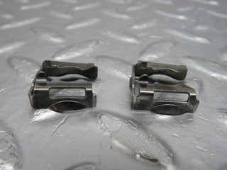 R129 SL fuel injector bracket used OEM