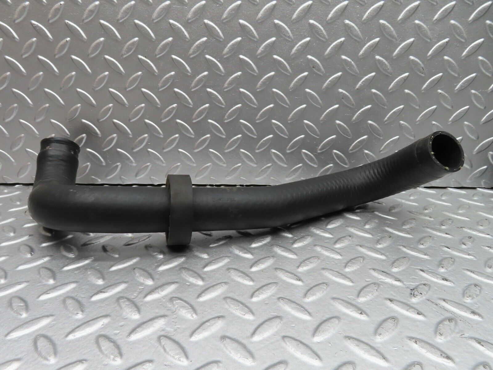 21132 Mercedes-Benz W123 230E Radiator Hose Pipe 1235012382