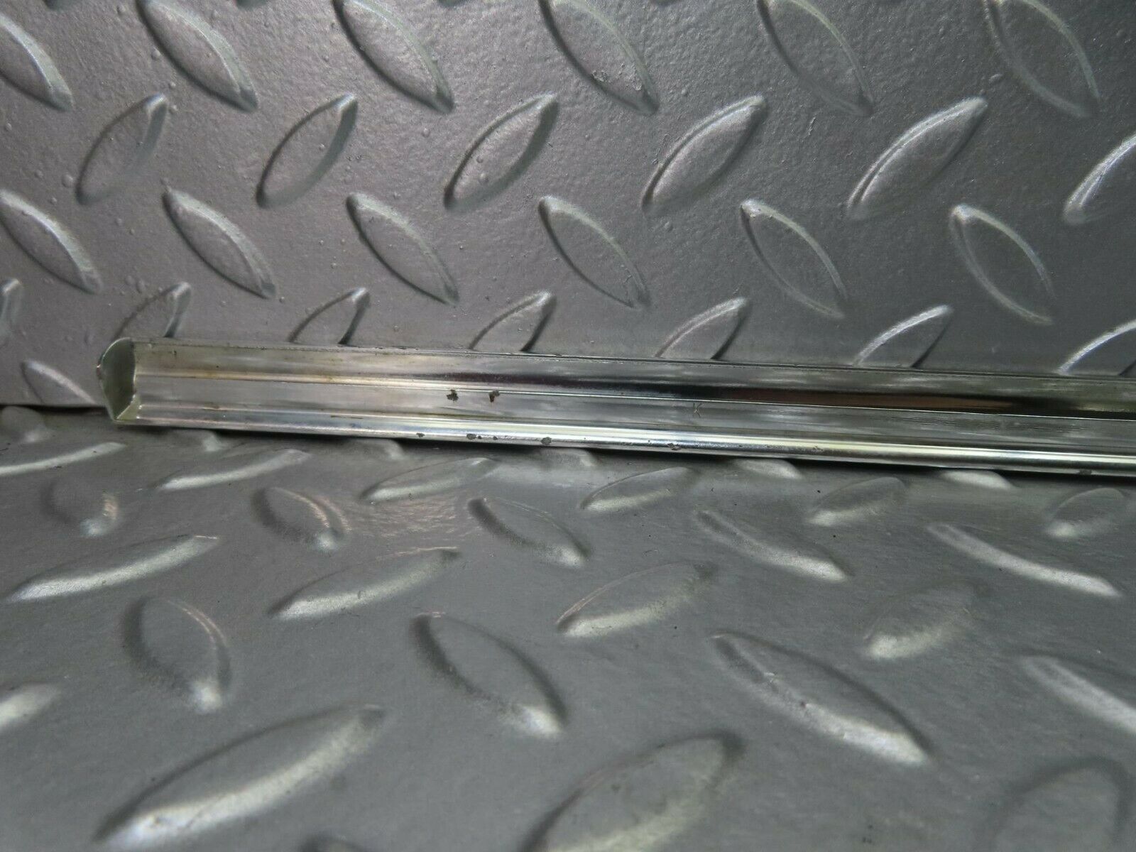 10817 Mercedes-Benz W123 230E Rear Left Door Chrome Moulding Trim