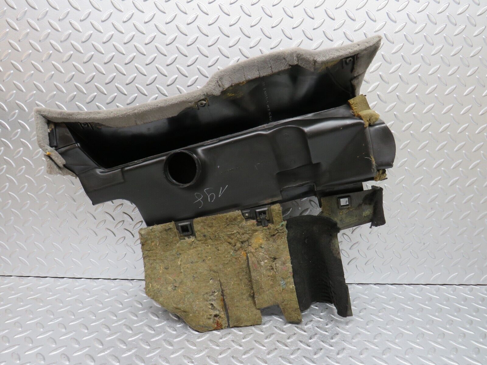 36235 Mercedes-Benz W126 420SE Under Dash Panel Right Grey 1268305244 1268307044 1266800617
