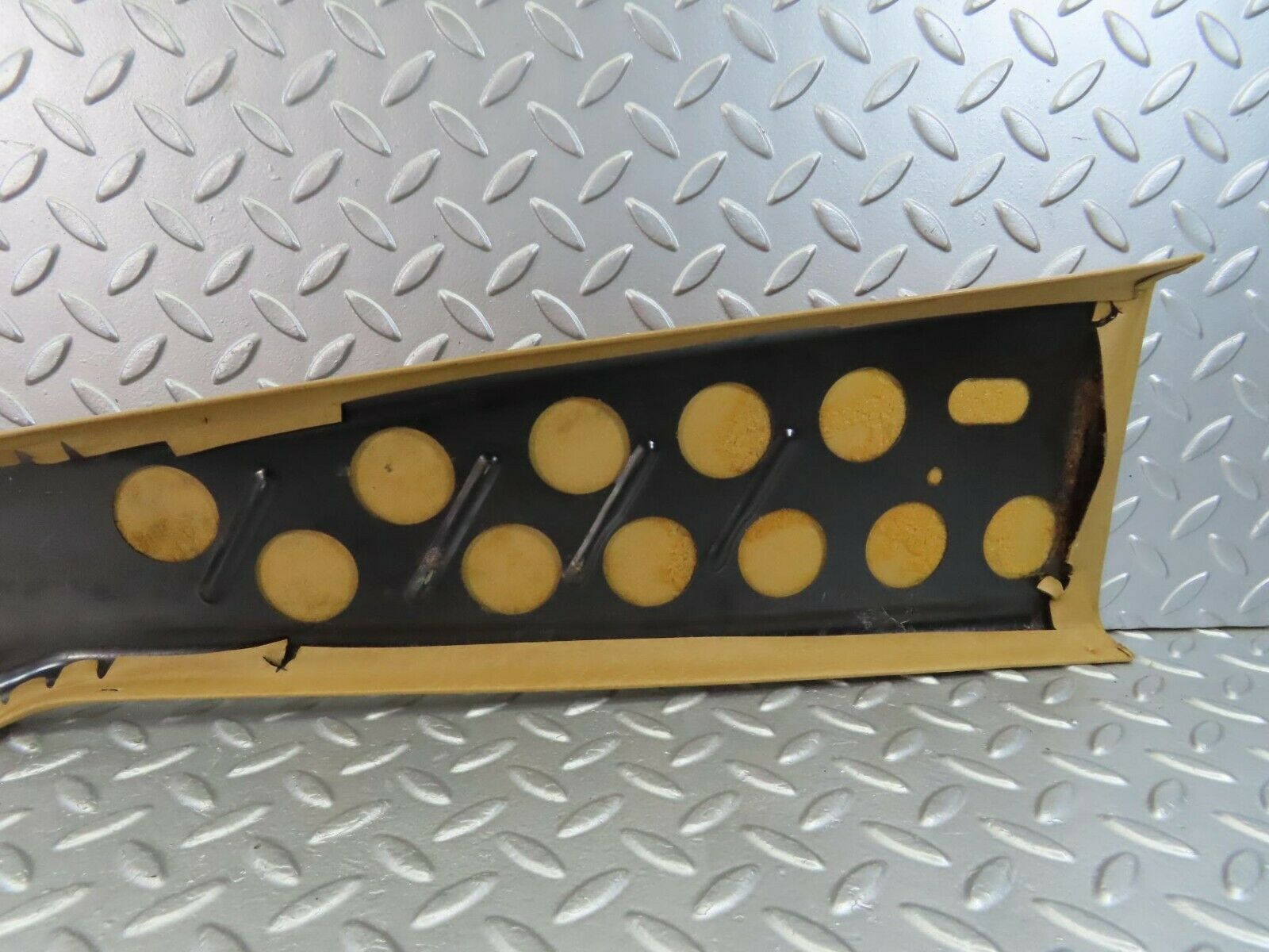 10685 Mercedes-Benz W123 230E B Pillar Trim Cover Right Side