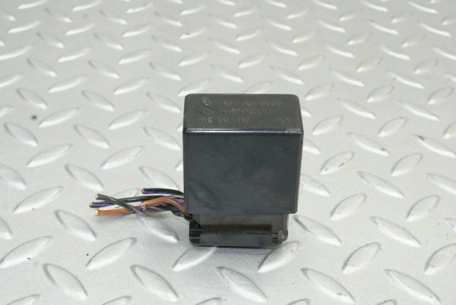 2515 Mercedes-Benz W116 350SE Wiper Control Relay 1238210063
