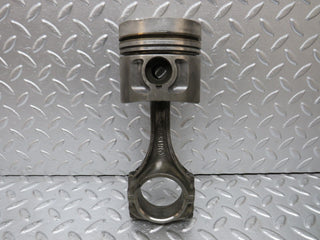 32933 Mercedes-Benz W123 300D Piston With Connecting Rod 90.875 mm 61502