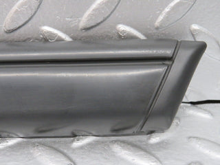 32297 Mercedes-Benz S124 300TE Wagon Front Right Fender Wing Centre Moulding Trim