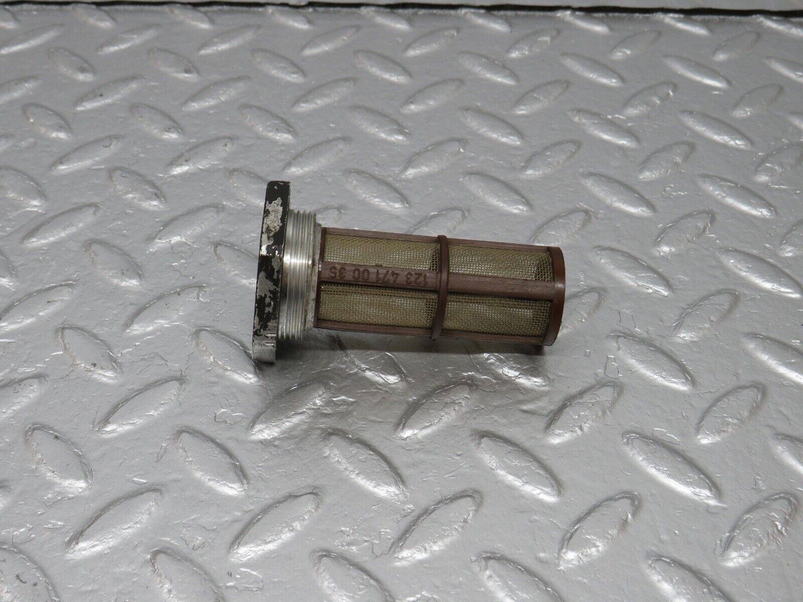 40672 Mercedes-Benz W123 300D Fuel Tank Fuel Filter 1234710035