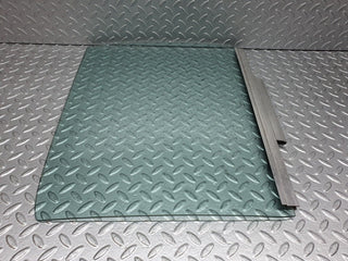 41123 Mercedes-Benz W126 300SE Rear Left Door Window Glass