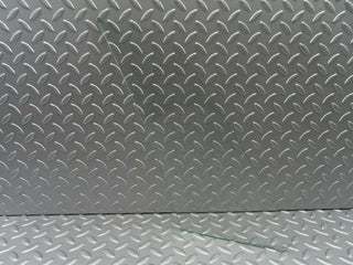 6923 Mercedes-Benz C107 350SLC Coupe Rear Right Inner Quarter Window Glass