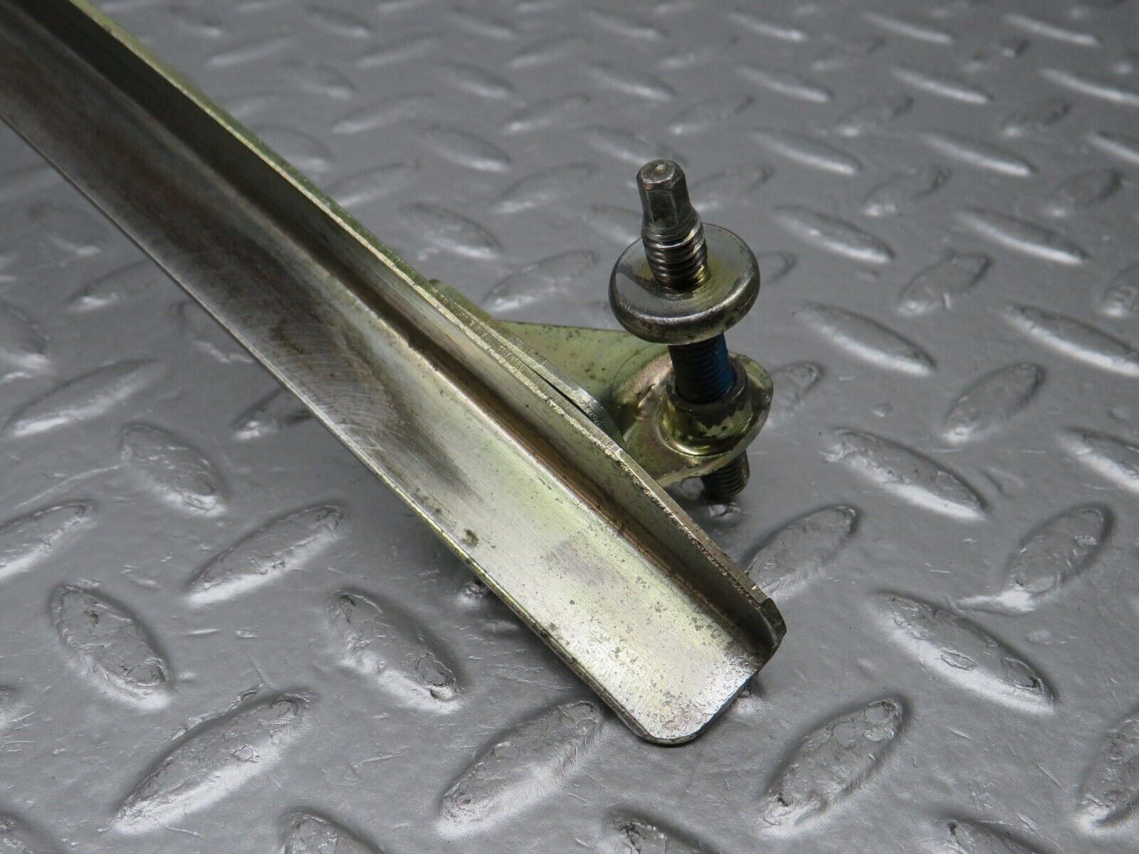 38308 Mercedes-Benz R129 280SL Coupe Front Right Window Channel