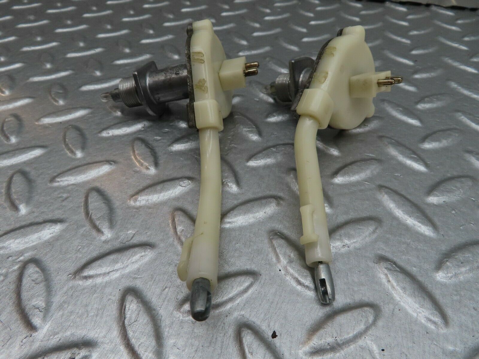 18019 Mercedes-Benz W123 200 Heater Regulator 1238300485