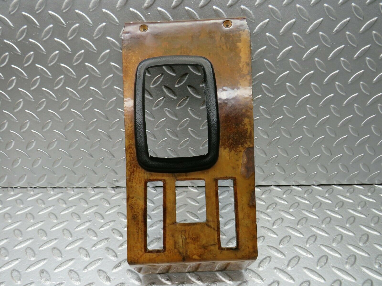 22834 Mercedes-Benz C107 450SLC Coupe Centre Console Gear Shift Cover Panel