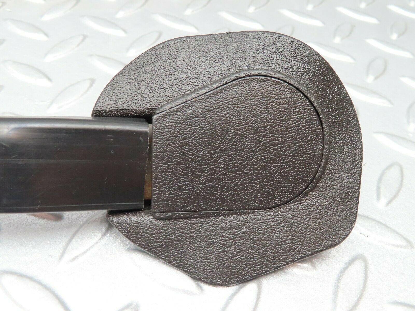 4330 Mercedes-Benz W123 230E Seat Belt Runner With Cover Left 1239192520