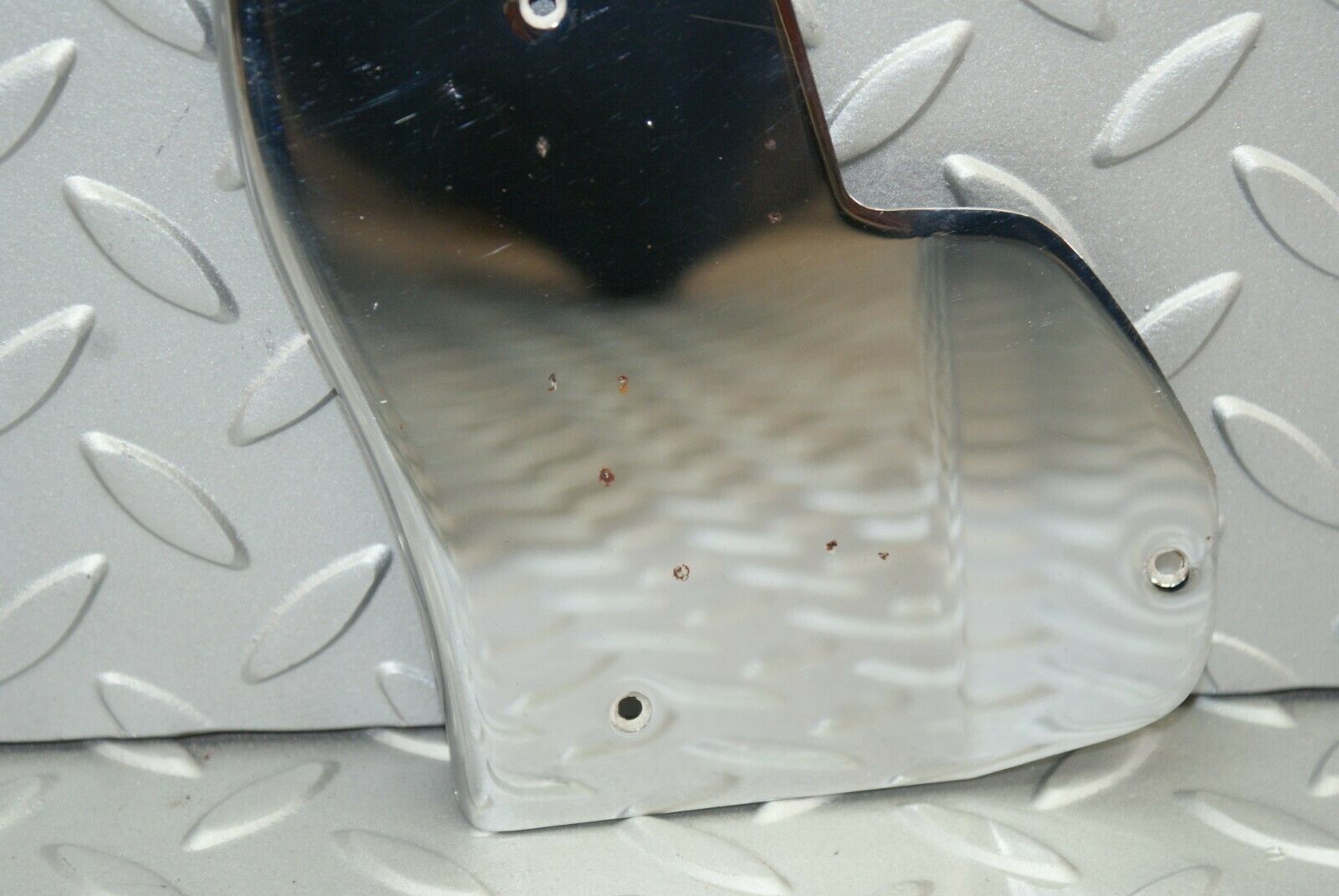 2851 Mercedes-Benz C123 280CE Coupe Right Door Chrome Cover