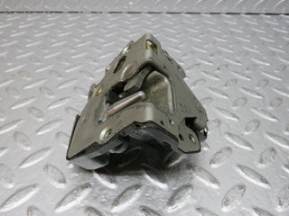 31083 Mercedes-Benz W123 200D Front Left Door Lock Mechanism 1237230108