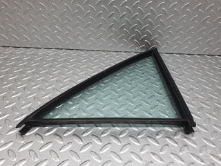W126 rear left quarter window glass used OEM