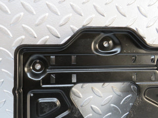 32517 Mercedes-Benz S124 300TE Wagon Battery Tray