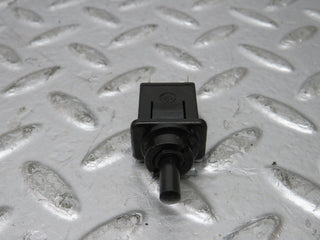 26207 Mercedes-Benz W116 450SE Door Contact Switch 0008212852