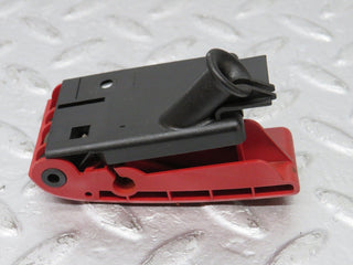 33316 Mercedes-Benz W202 C180 Bonnet Release Handle